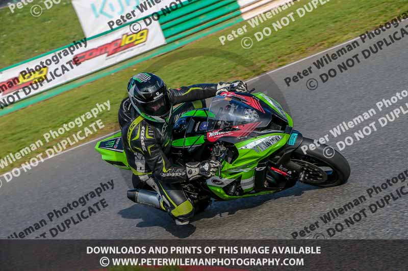 PJM Wedding Photography;enduro digital images;event digital images;eventdigitalimages;mallory park;mallory park photographs;mallory park trackday;mallory park trackday photographs;no limits trackdays;peter wileman photography;racing digital images;trackday digital images;trackday photos